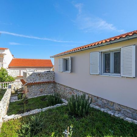 Holiday Home Ana Poljana  Экстерьер фото
