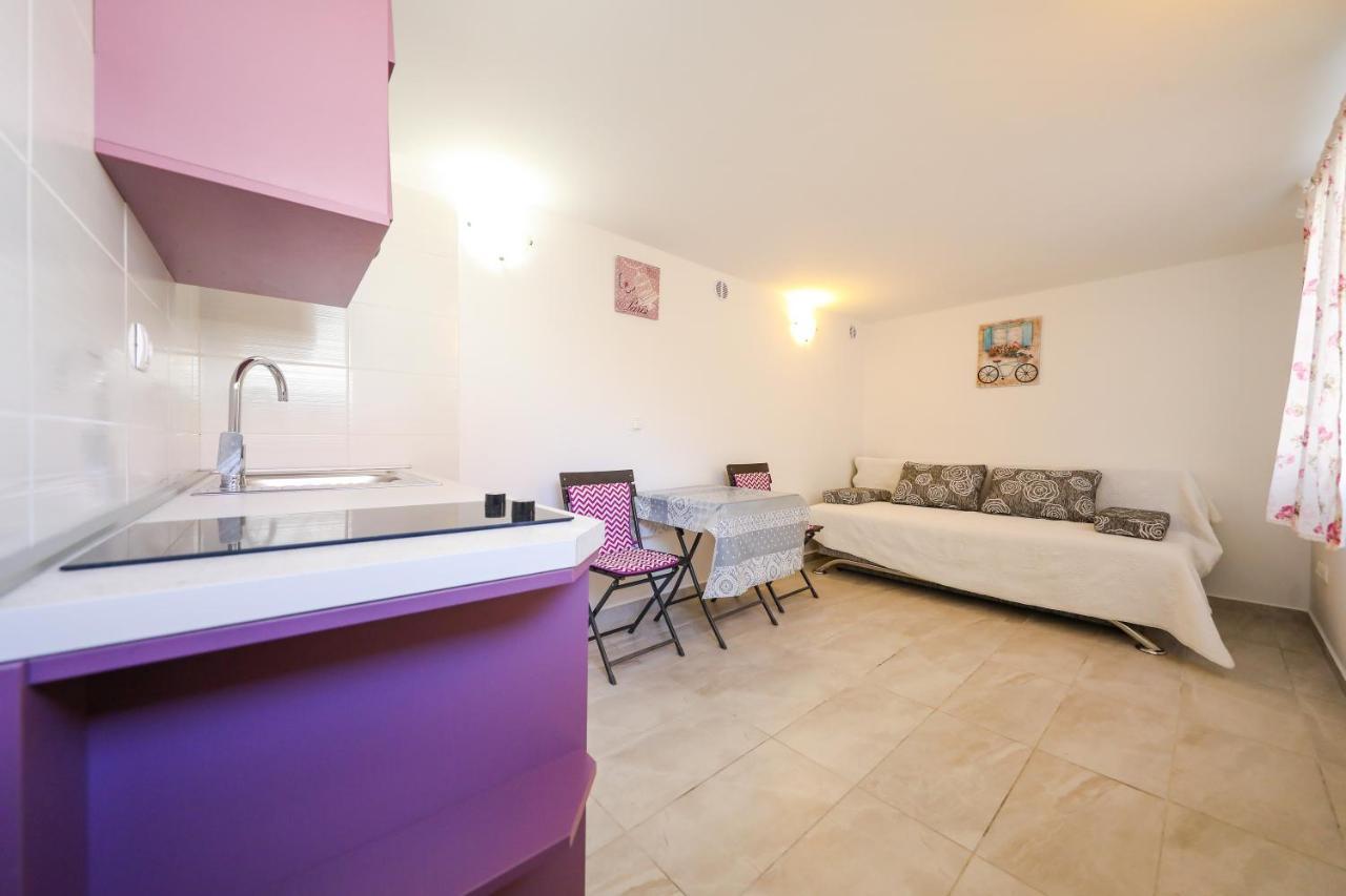 Holiday Home Ana Poljana  Экстерьер фото