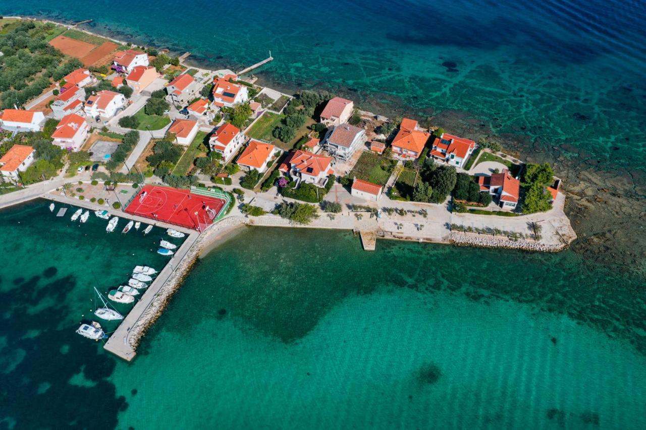 Holiday Home Ana Poljana  Экстерьер фото