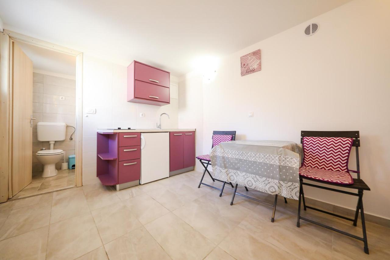 Holiday Home Ana Poljana  Экстерьер фото