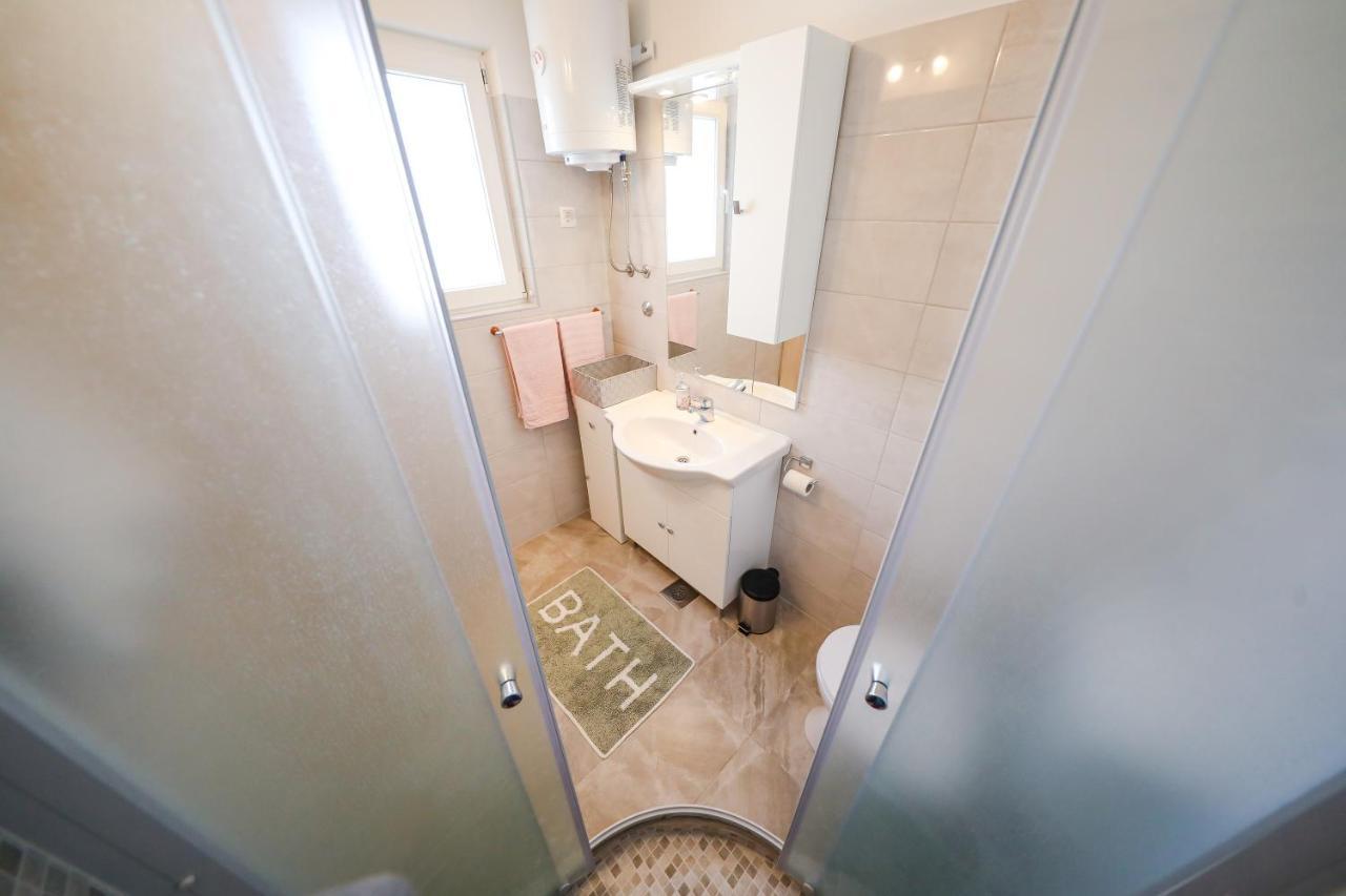 Holiday Home Ana Poljana  Экстерьер фото