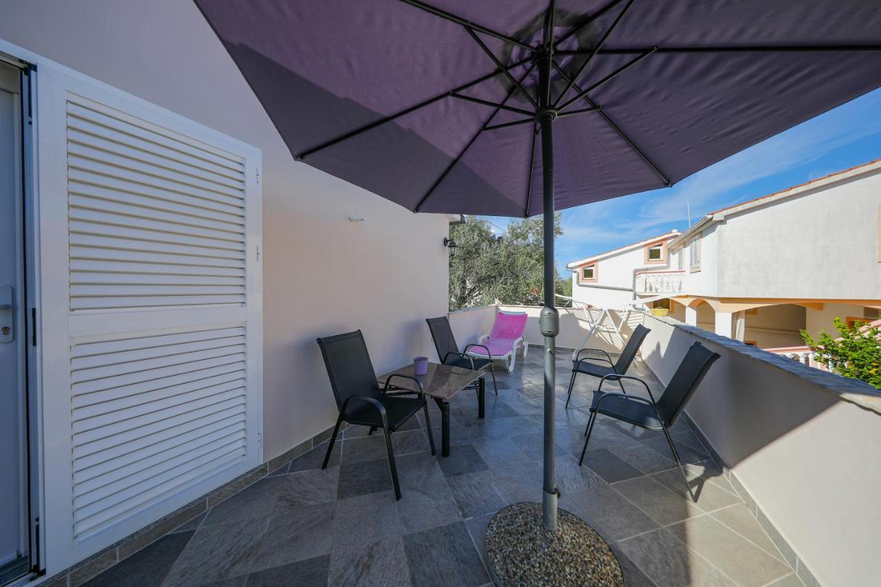 Holiday Home Ana Poljana  Экстерьер фото