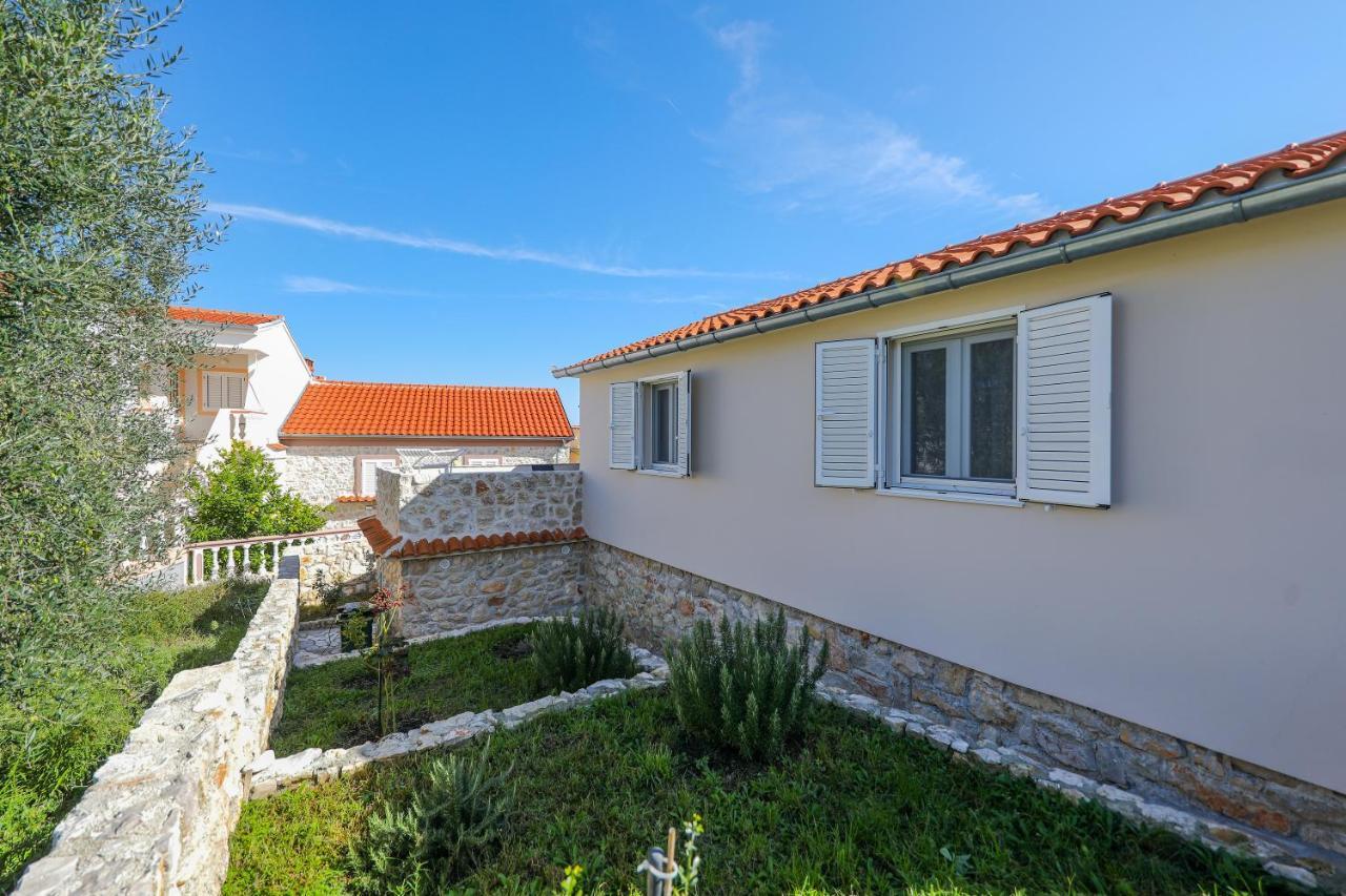 Holiday Home Ana Poljana  Экстерьер фото