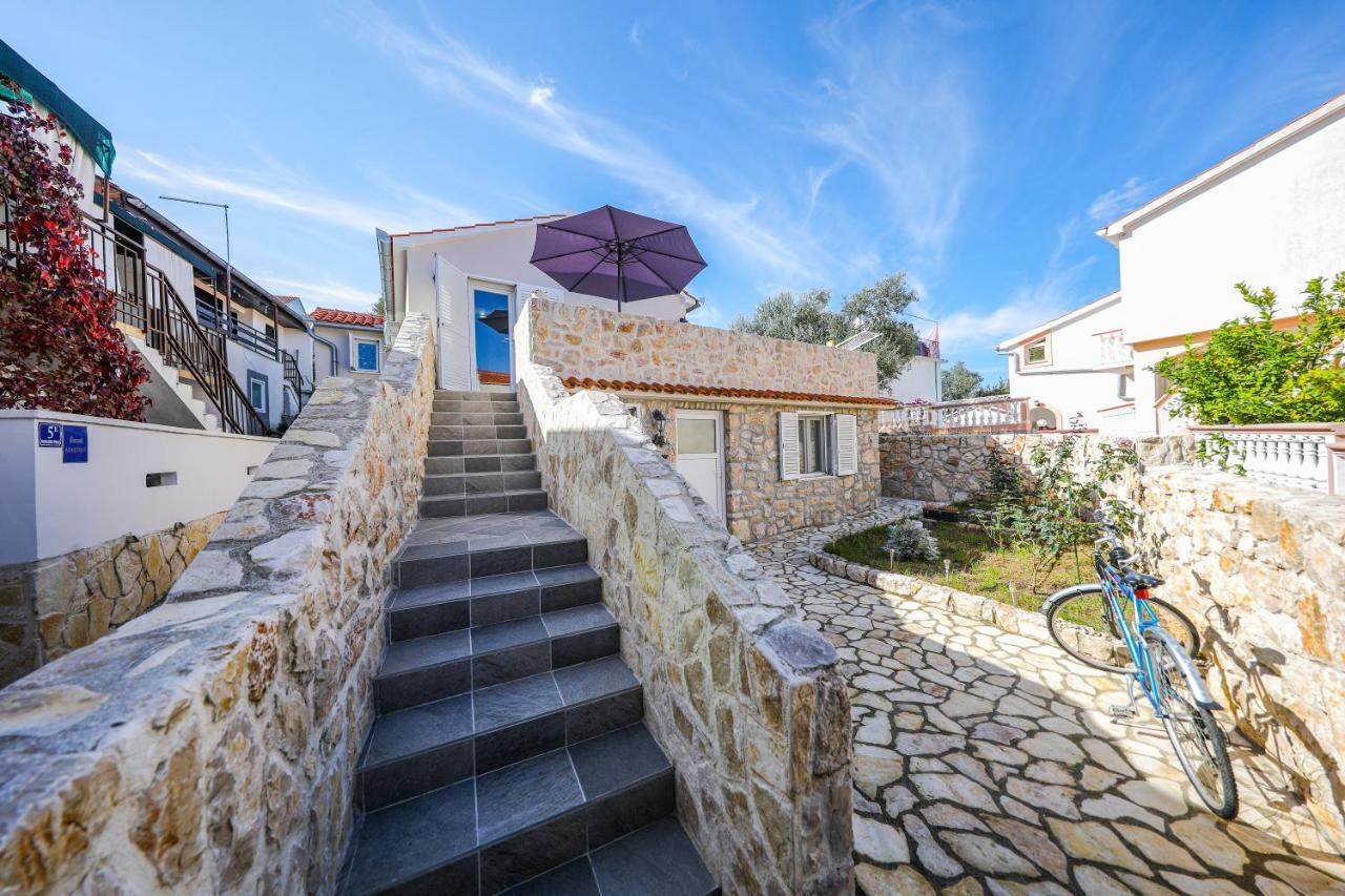 Holiday Home Ana Poljana  Экстерьер фото