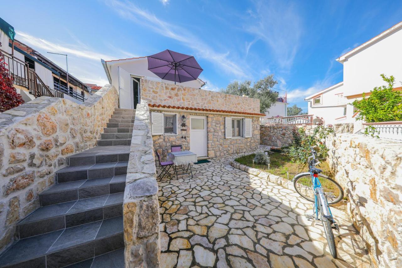 Holiday Home Ana Poljana  Экстерьер фото