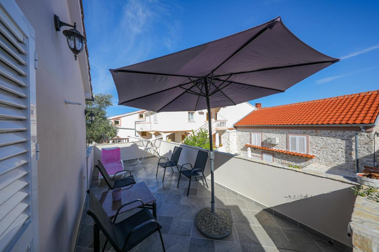 Holiday Home Ana Poljana  Экстерьер фото